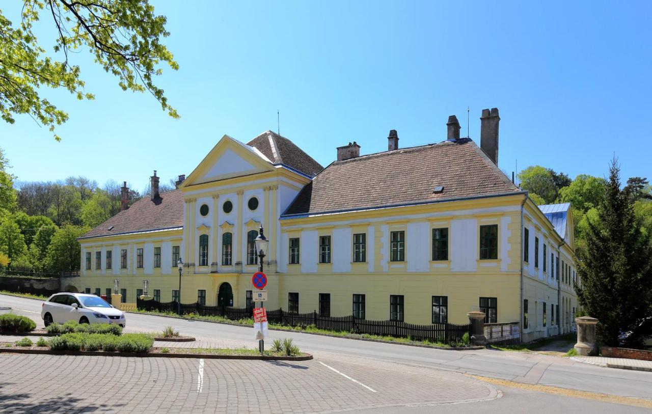 Weinlandmotel Ebenthal  エクステリア 写真